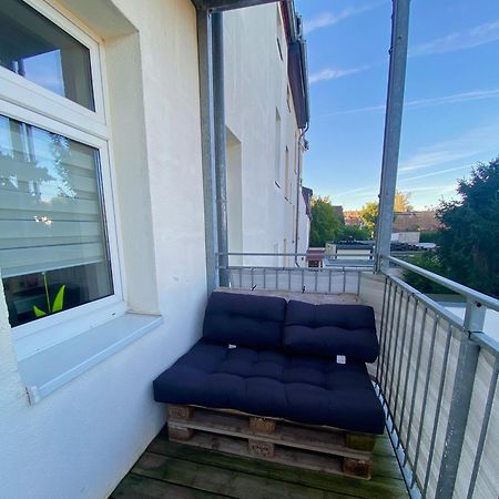 Schoene 3-Zimmer Monteurswohnung Im Sueden Von Leipzig Eg Esterno foto